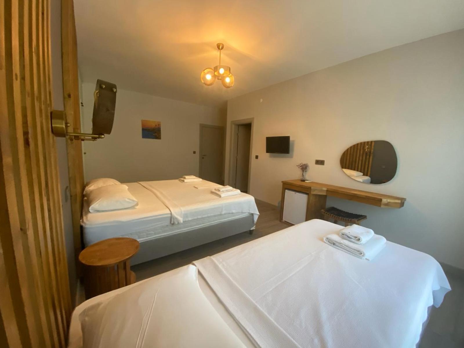 Elyada Otel Ve Bag Evi 8 Yas Ustu Bozcaada Exterior foto