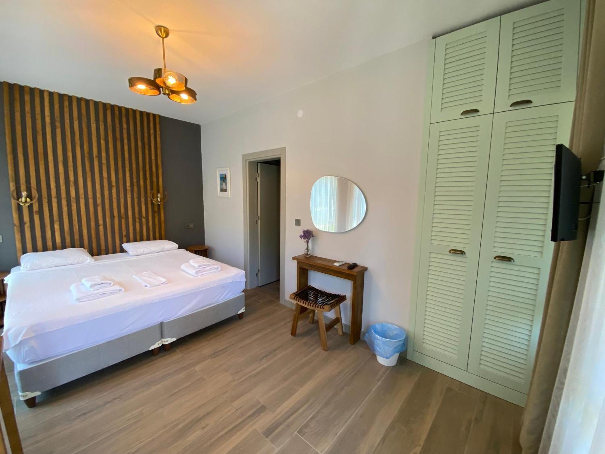 Elyada Otel Ve Bag Evi 8 Yas Ustu Bozcaada Exterior foto